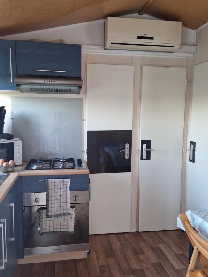 Mazet D El Gato Hotel อาร์ลส์ ภายนอก รูปภาพ